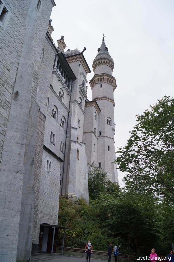 замок нойшвнштайн башня